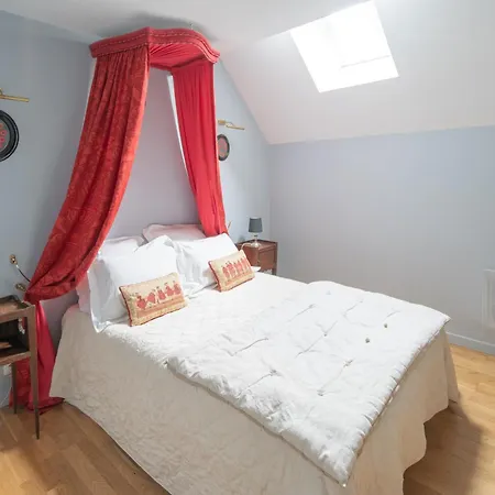 Manoir De Montecler - Le Ferienhaus Treves-Cunault