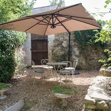 Manoir De Montecler - Le Ferienhaus Treves-Cunault